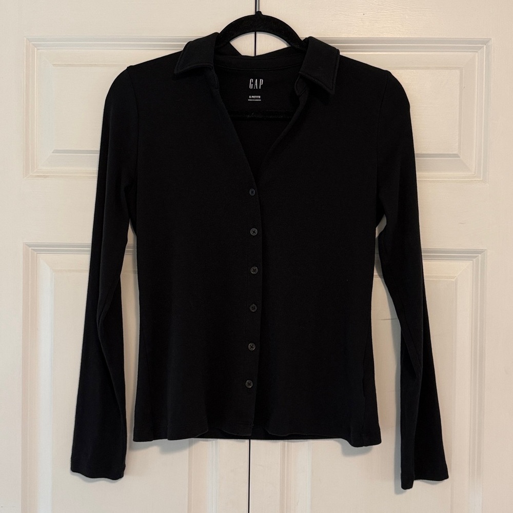 GAP collar button long sleeve